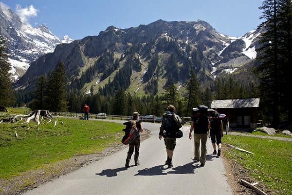 First-Time Backpacker Do’s and Don’ts