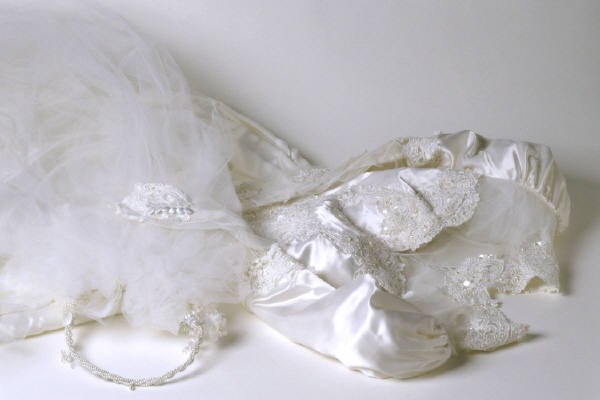 Bring These When You Go Wedding Dress Shopping