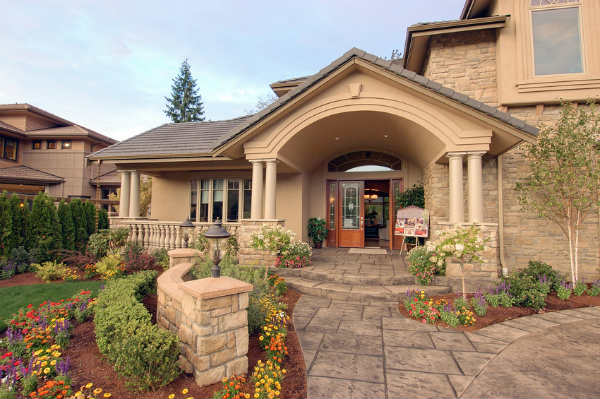 Downgrading Your House: What to do with the Extra Stuff